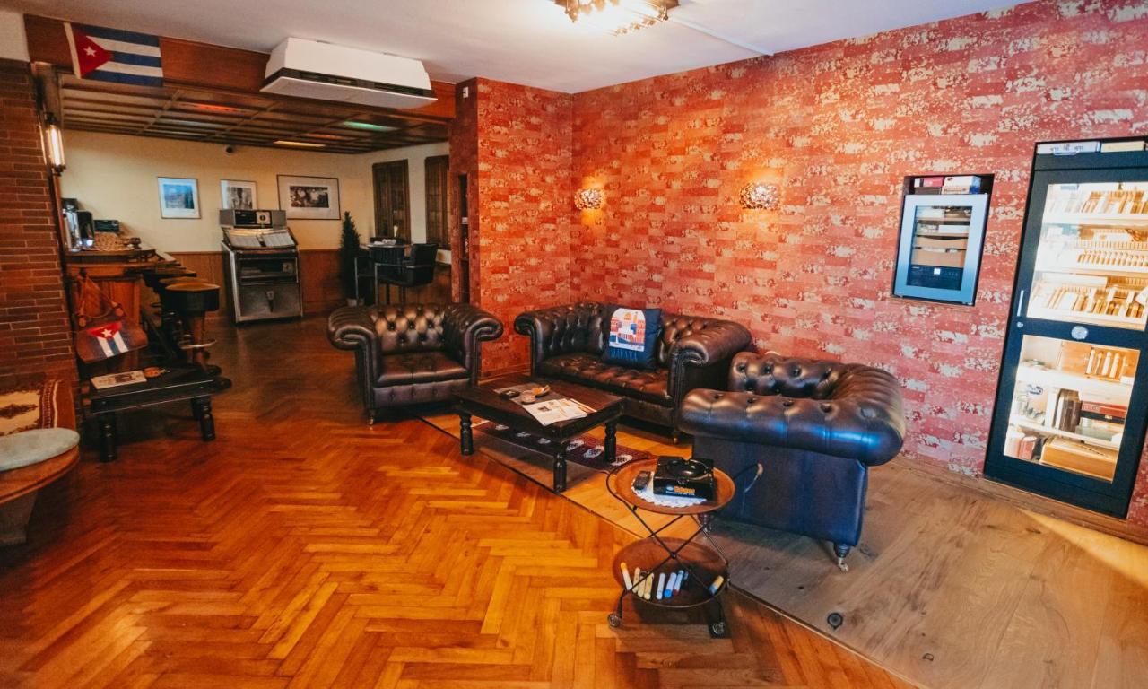 Dooscht Gaestehaus Reichshof Kröv Екстериор снимка